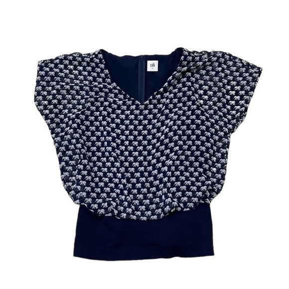 CABI Blouse Women's Small Blue Elephant Print Parade Top Short Sleeve Style 5345 - Picture 4 of 14
